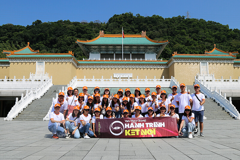 Đội ngũ nhân viên tư vấn tour du lịch Đài Loan