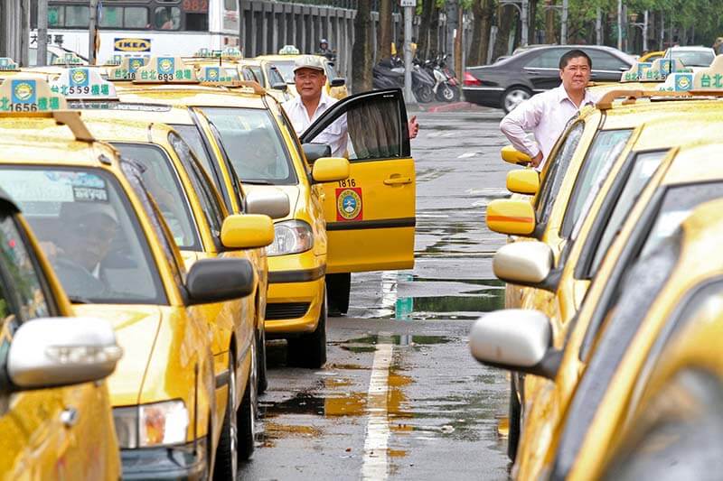 Sử dụng taxi du lịch Đài Loan